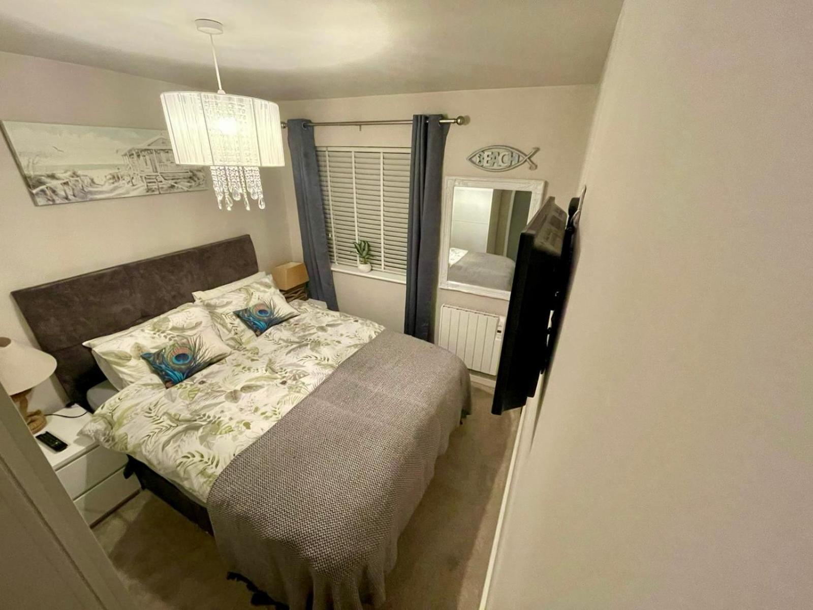 3 Bedroom Deganwy Sea View Beach House Ll31 Exterior photo